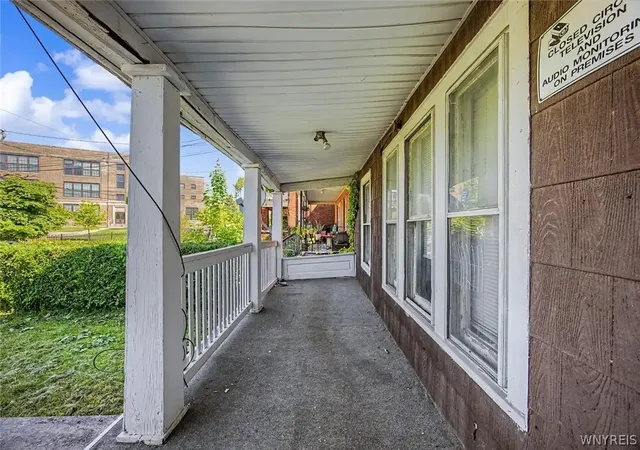 4th image of 517 Tronolone Pl, Niagara Falls, NY 14301 | MLS# B1687093