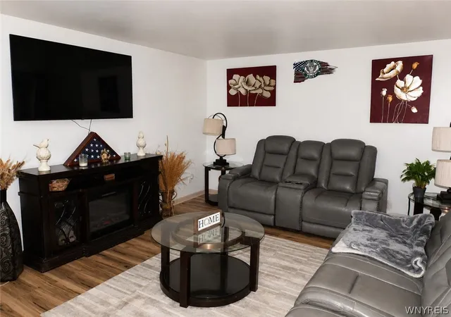 Photo 2 of Single family home for sale at 446 Davey St, Buffalo, NY 14206 | MLS# B1687845 | Listing updated on 2026-07-31