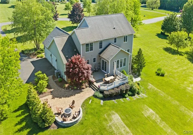Homes for sale in Skaneateles, NY | 7 Calemad Dr, Skaneateles, NY 13152 | MLS# S1687779