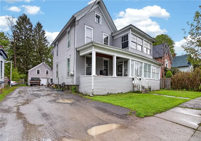 2nd image of 12 Valleyview St, Oneonta, NY 13820 | MLS# R1685911