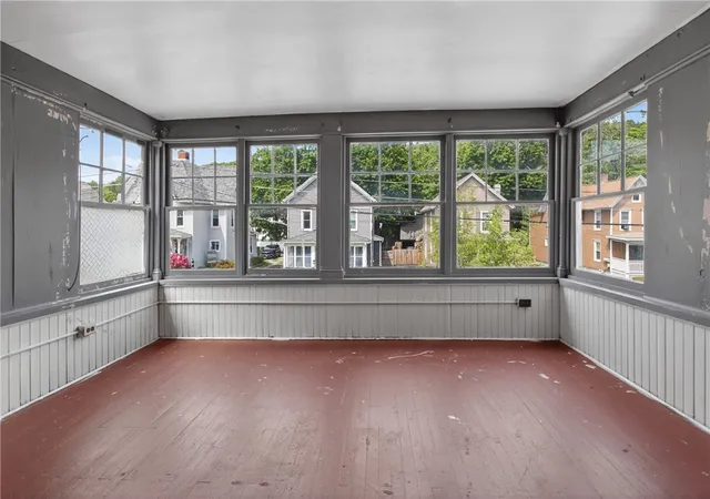 4th image of 12 Valleyview St, Oneonta, NY 13820 | MLS# R1685911