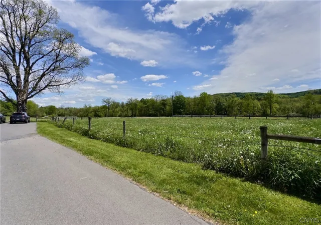 Listing Photo 2 - Condo for sale in building located at 190 Lower Creek Rd, Ithaca, NY 14850 - Unit #