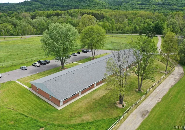 Photo 3 of Sale Pending at 190 Lower Crk Rd, Ithaca, NY 14850 | MLS# S1682166 | Listing updated on 2026-07-21
