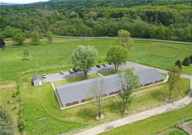 Photo 4 of Sale Pending at 190 Lower Crk Rd, Ithaca, NY 14850 | MLS# S1682166 | Listing updated on 2026-07-21