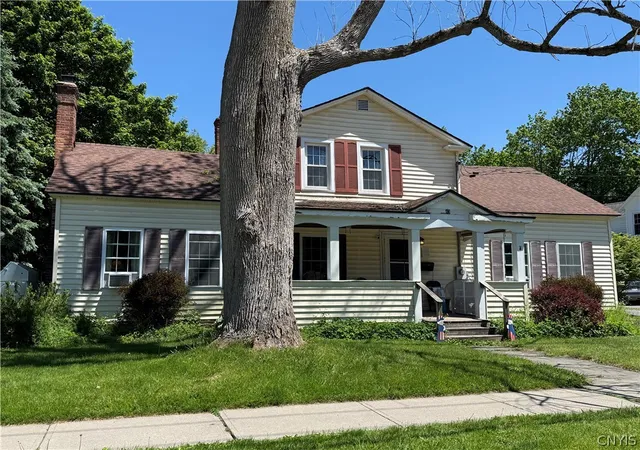 2nd image of 43 Broad St, Hamilton, NY 13346 | MLS# S1687731