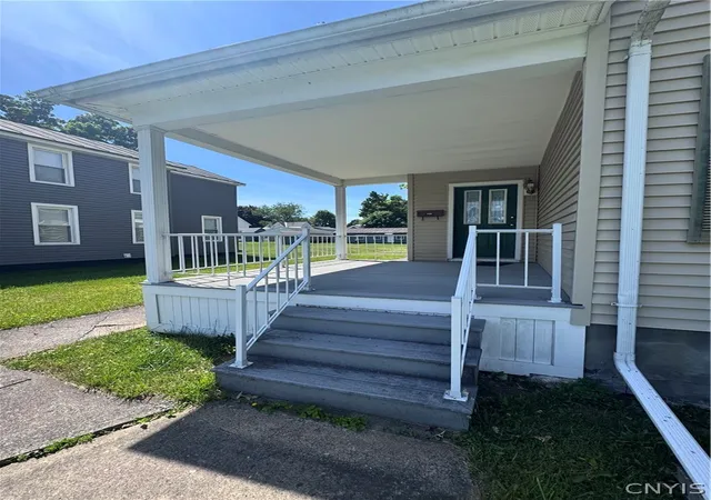 Photo 3 of Single family home for sale at 609 N Jay St, Rome, NY 13440 | MLS# S1687673 | Listing updated on 2026-08-01