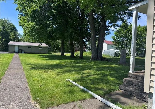 Photo 4 of Single family home for sale at 609 N Jay St, Rome, NY 13440 | MLS# S1687673 | Listing updated on 2026-08-01
