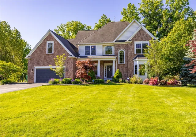 1st image of 539 Sweet Maple, Webster, NY 14580 | MLS# R1687328
