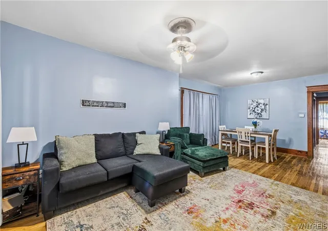 3rd image of 534 12Th St, Niagara Falls, NY 14301 | MLS# B1687870