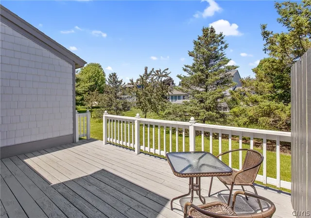 Homes for sale in Manlius, NY | 354 Summerhaven Dr N, Manlius, NY 13057 | MLS# S1686783
