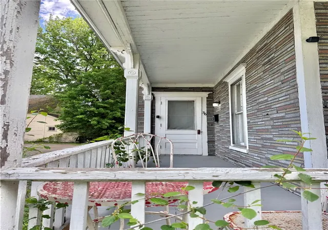 4th image of 34-36 Cliff St, Oneonta, NY 13820 | MLS# R1687927