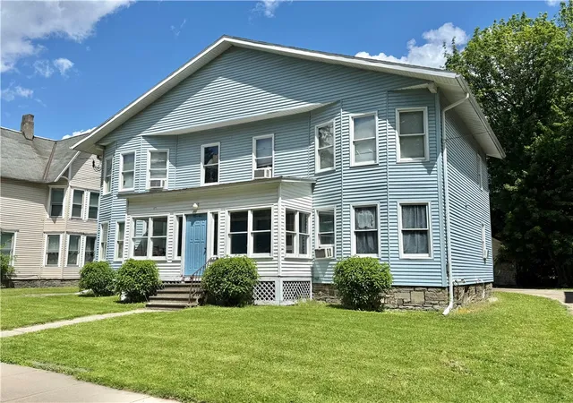 2nd image of 38 40 Cliff St, Oneonta, NY 13820 | MLS# R1687928