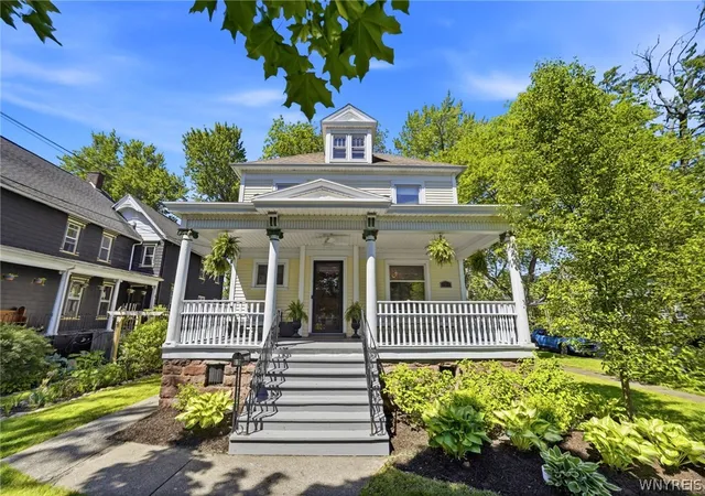 3rd image of 156 Delaware St, Tonawanda, NY 14150 | MLS# B1685027