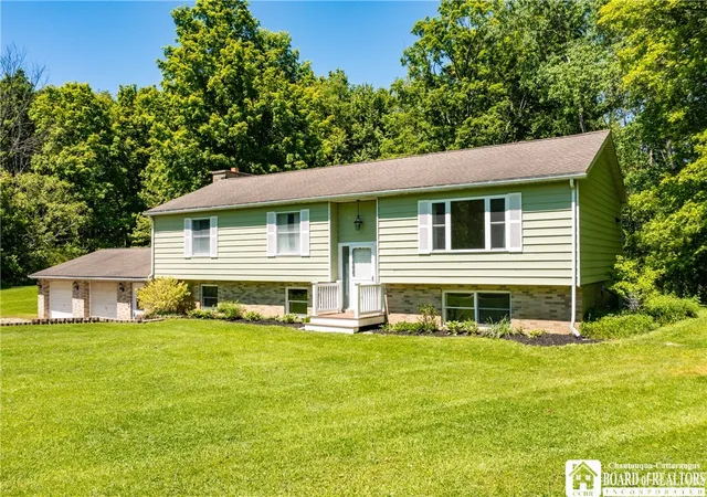 4th image of 2650 Christy Ln, Kiantone, NY 14701 | MLS# R1685136