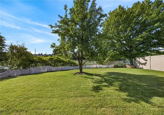 4th image of 15 Still Pond Wy, West Henrietta, NY 14586 | MLS# R1684486