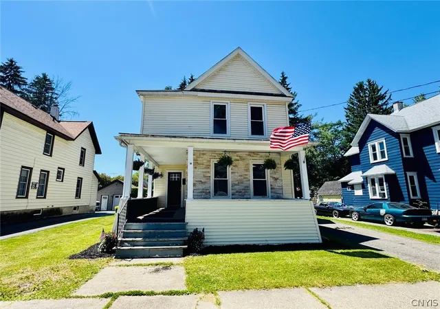 Homes for sale in Cortland, NY | 11 Hamlin St, Cortland, NY 13045 | MLS# S1673824