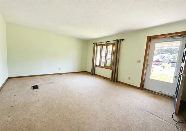 Homes for sale in Erwin, NY | 6 Meadow Ln, Erwin, NY 14870 | MLS# R1687449
