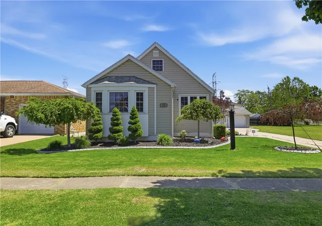Photo 2 of Sale Pending at 55 Toelsin Rd, Buffalo, NY 14225 | MLS# R1686747 | Listing updated on 2026-07-08