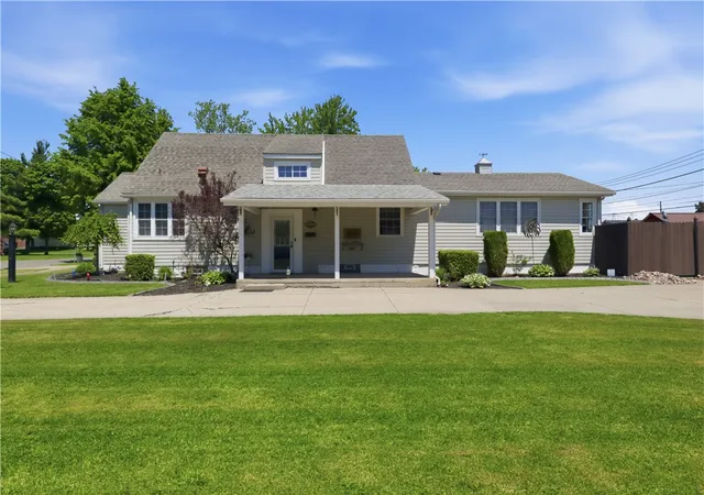Photo 3 of Sale Pending at 55 Toelsin Rd, Buffalo, NY 14225 | MLS# R1686747 | Listing updated on 2026-07-08