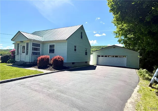 Homes for sale in Cortlandville, NY | 4681 State Route 41, Cortlandville, NY 13045 | MLS# S1687813