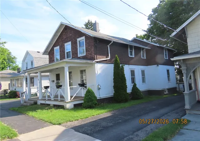 Homes for sale in Geneva City, NY | 73 Grove St, Geneva City, NY 14456 | MLS# R1687988