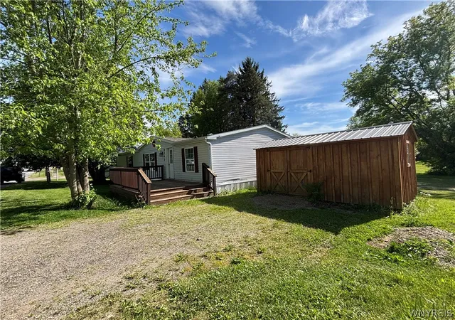 Homes for sale in Machias, NY | 9743 Mckinstry Rd, Machias, NY 14101 | MLS# B1687748