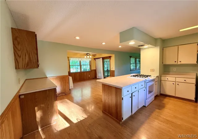 Homes for sale in Elba, NY | 5313 Watson Rd, Elba, NY 14058 | MLS# B1687578