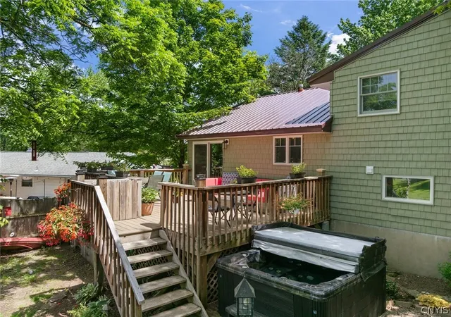 Homes for sale in Camillus, NY | 12 Shady Ln, Camillus, NY 13219 | MLS# S1687741