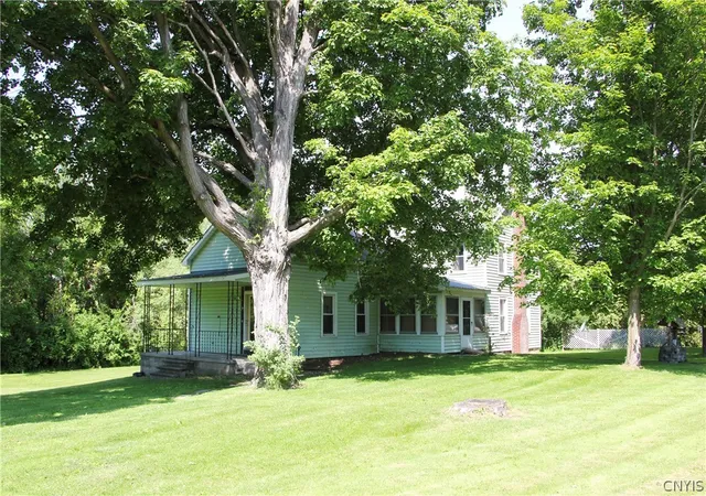 Homes for sale in Eaton, NY | 6252 State Route 20, Eaton, NY 13310 | MLS# S1687157