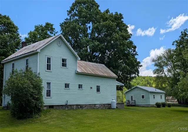Homes for sale in Eaton, NY | 6252 State Route 20, Eaton, NY 13310 | MLS# S1687157