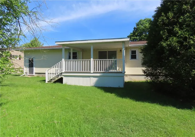 Homes for sale in Auburn, NY | 28 Jarvis St, Auburn, NY 13021 | MLS# R1688077