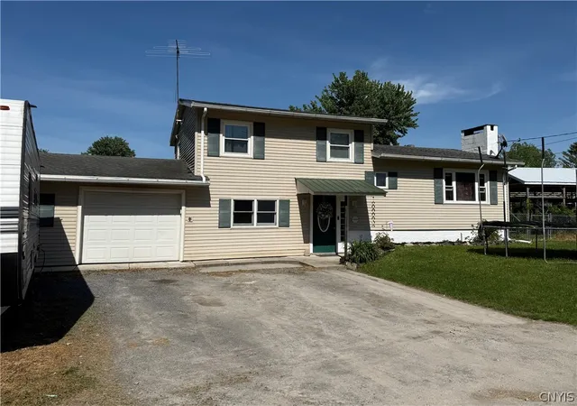 Photo 2 of Sale Pending at 5378 Railroad St, Durhamville, NY 13054 | MLS# S1688072 | Listing updated on 2026-06-08