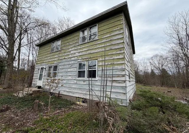 Photo 4 of Sale Pending at 112 Seeber Rd, Hastings, NY 13076 | MLS# S1688105 | Listing updated on 2026-07-16