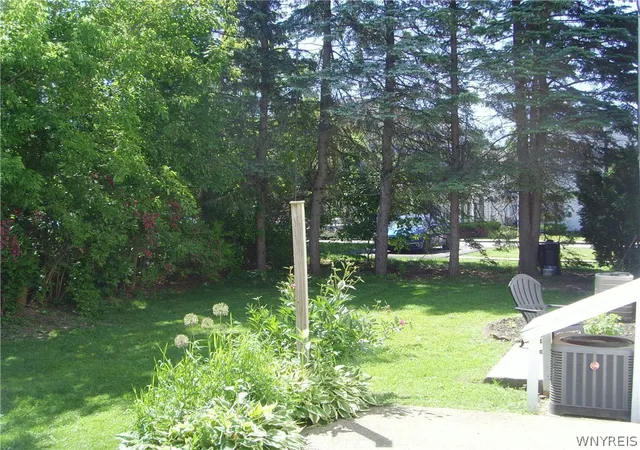 4th image of 40 Princeton Pl, Orchard Park, NY 14127 | MLS# B1688116