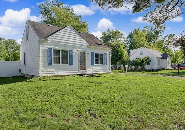 2nd image of 109 Summit Ave, West Seneca, NY 14224 | MLS# B1682685