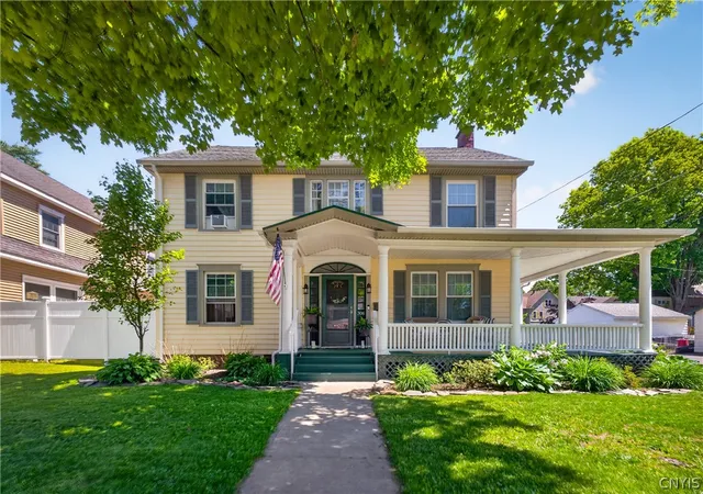 Homes for sale in Rome, NY | 306 Elm St, Rome, NY 13440 | MLS# S1685343