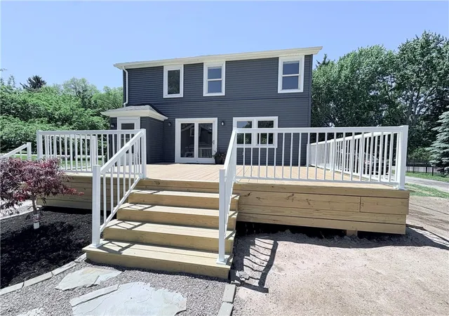 Photo 3 of Single family home for sale at 4225 Ransom Rd, Clarence, NY 14031 | MLS# R1688145 | Listing updated on 2026-07-22