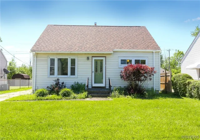 1st image of 105 Nokomis Pkwy, Buffalo, NY 14225 | MLS# B1687956
