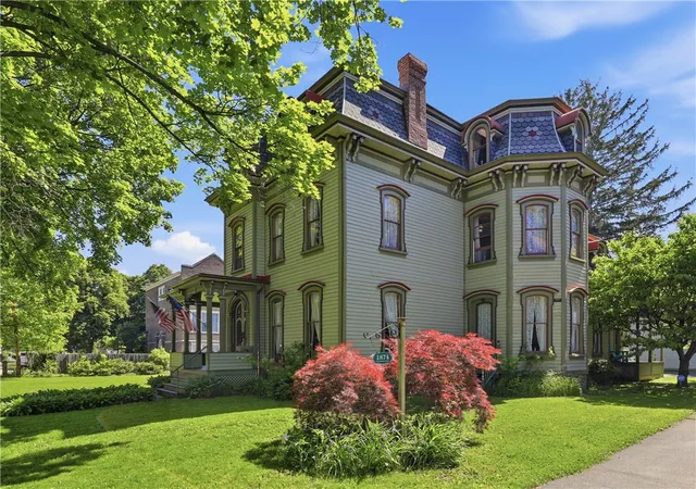 Photo 1 of Single family home for sale at 440 Park Ave, Waverly, NY 14892 | MLS# R1687311 | Listing updated on 2026-08-03