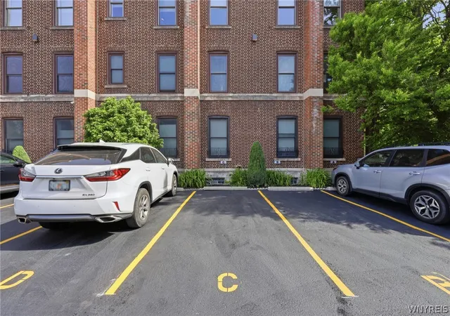 Listing Photo 2 - Condo for sale in building located at 900 Delaware Ave, Buffalo, NY 14209 - Unit #203