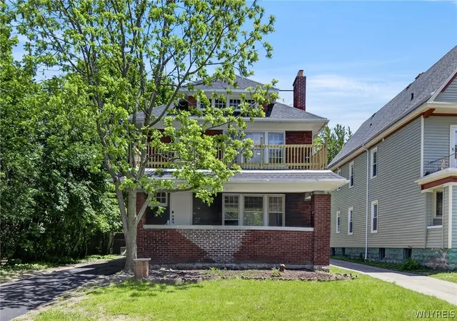 Homes for sale in Buffalo, NY | 405 Parkside Ave, Buffalo, NY 14216 | MLS# B1688131