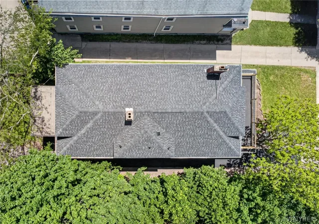 Homes for sale in Buffalo, NY | 405 Parkside Ave, Buffalo, NY 14216 | MLS# B1688131