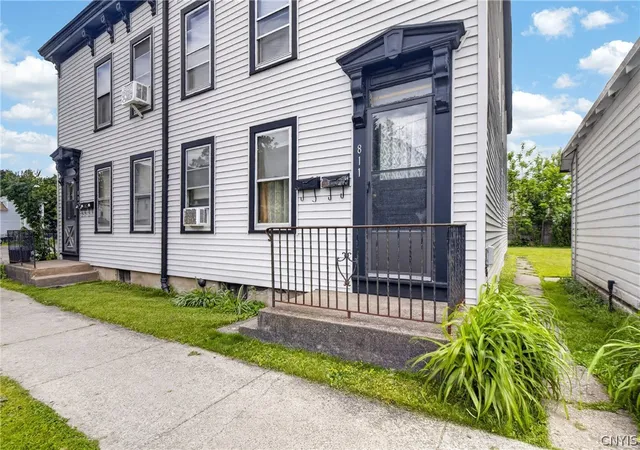 Homes for sale in Utica, NY | 811 Huntington St, Utica, NY 13502