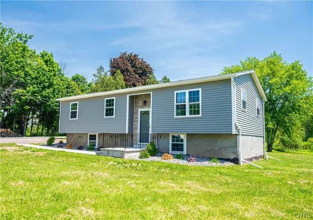 Photo 3 of Single family home for sale at 5535 Eureka Rd, Rome, NY 13440 | MLS# S1688188 | Listing updated on 2026-07-18
