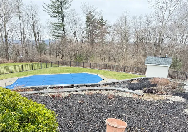 4th image of 1013 Gabriella Ave, Endicott, NY 13760 | MLS# R1688211