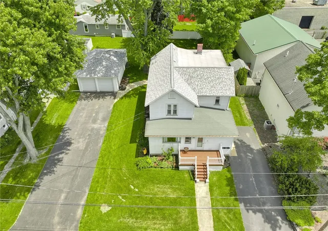 2nd image of 27 Martin St, Webster, NY 14580 | MLS# R1687618