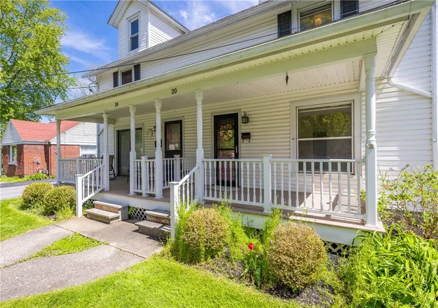 3rd image of 18-20 Peer St, Mendon, NY 14472 | MLS# R1684694