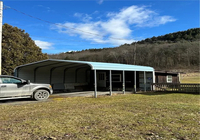 4th image of 116 Memory Ln, North Norwich, NY 13460 | MLS# R1685890