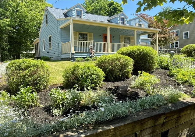 4th image of 923 Cumberland Ave, Syracuse, NY 13210 | MLS# S1683966