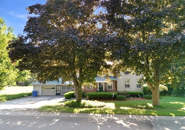 Homes for sale in Sodus, NY | 6789 Maple Ave, Sodus, NY 14551 | MLS# R1685752
